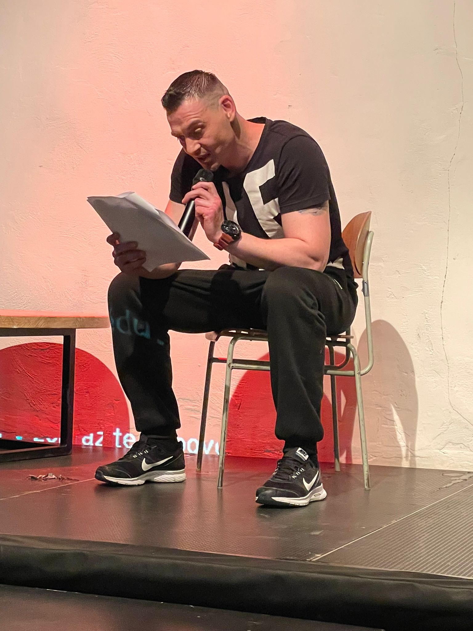 Jan Frank posílá fotku 2