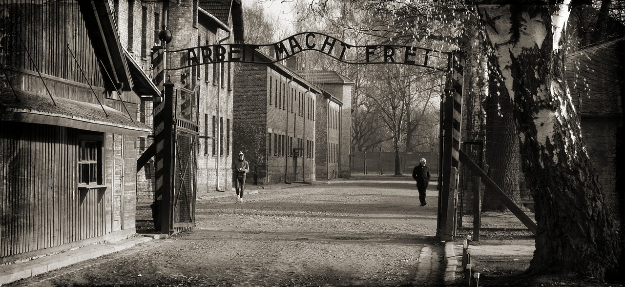 auschwitz 1066516 1280